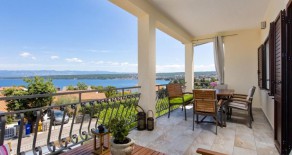 21658 – MÖBLIERTE WOHNUNG MIT GARTEN UND MEERBLICK, 100 M VOM STRAND ENTFERNT!